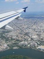 Flight over washington DC / Headline Surfer